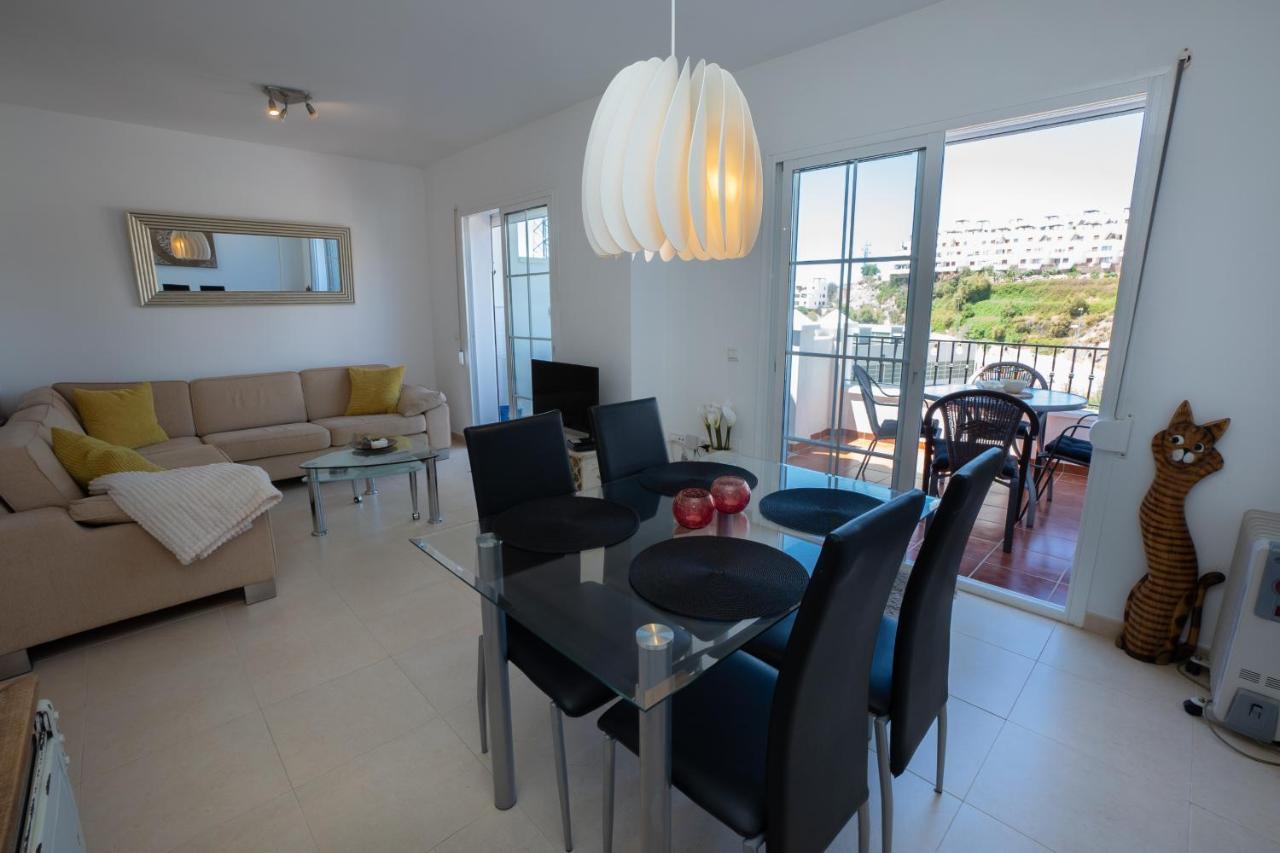Penthouse Las Gaviotas Ii-2E Menyber Nerja Eksteriør billede