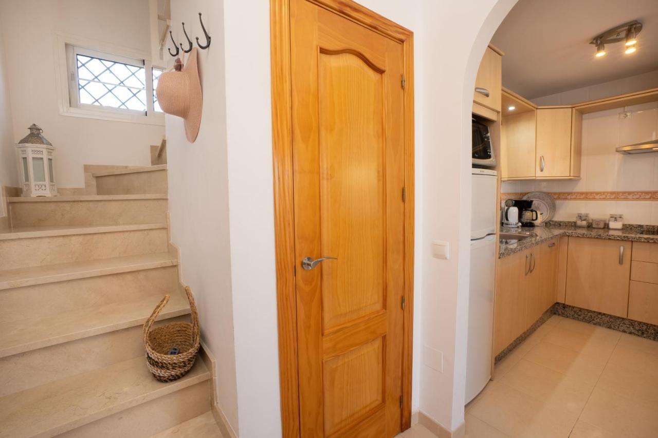 Penthouse Las Gaviotas Ii-2E Menyber Nerja Eksteriør billede
